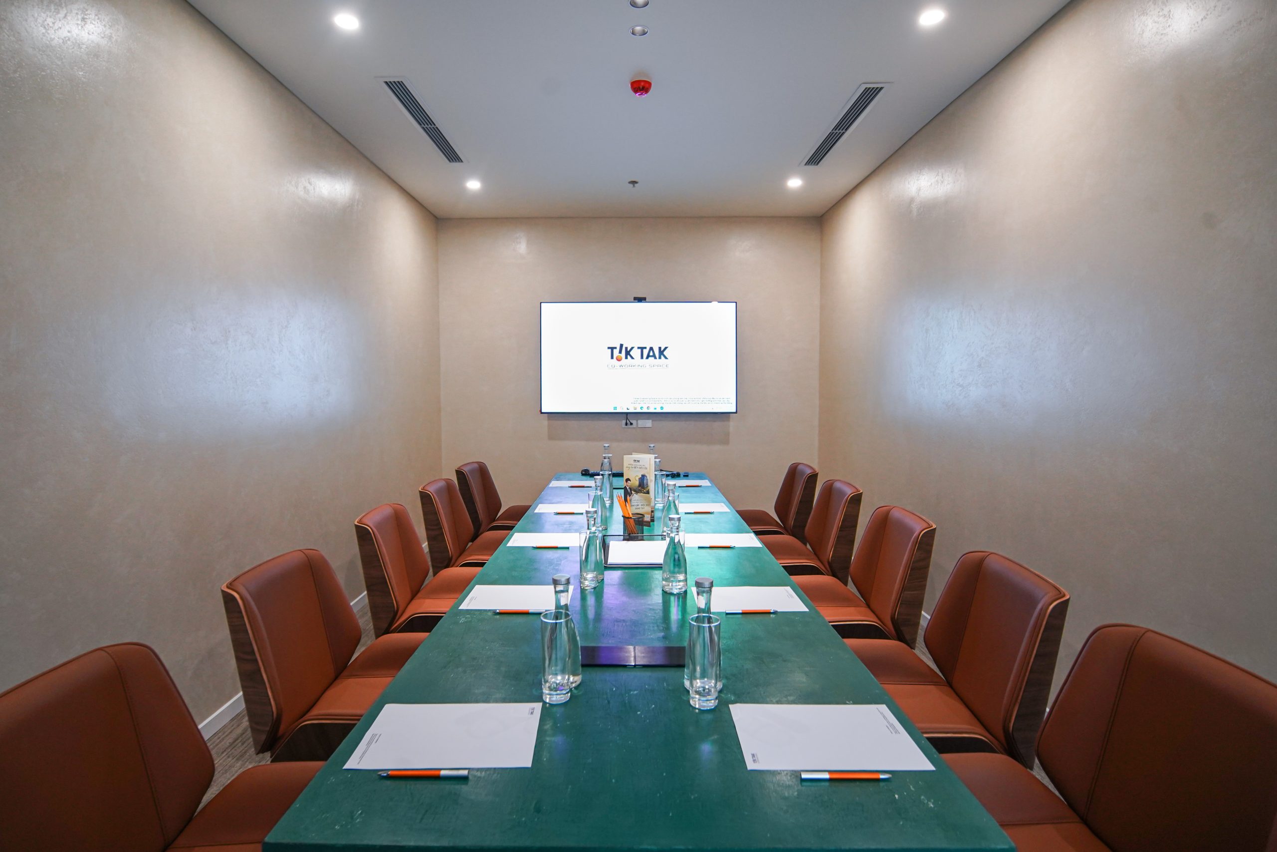 Tiktak 8 Heritage Westlake Office